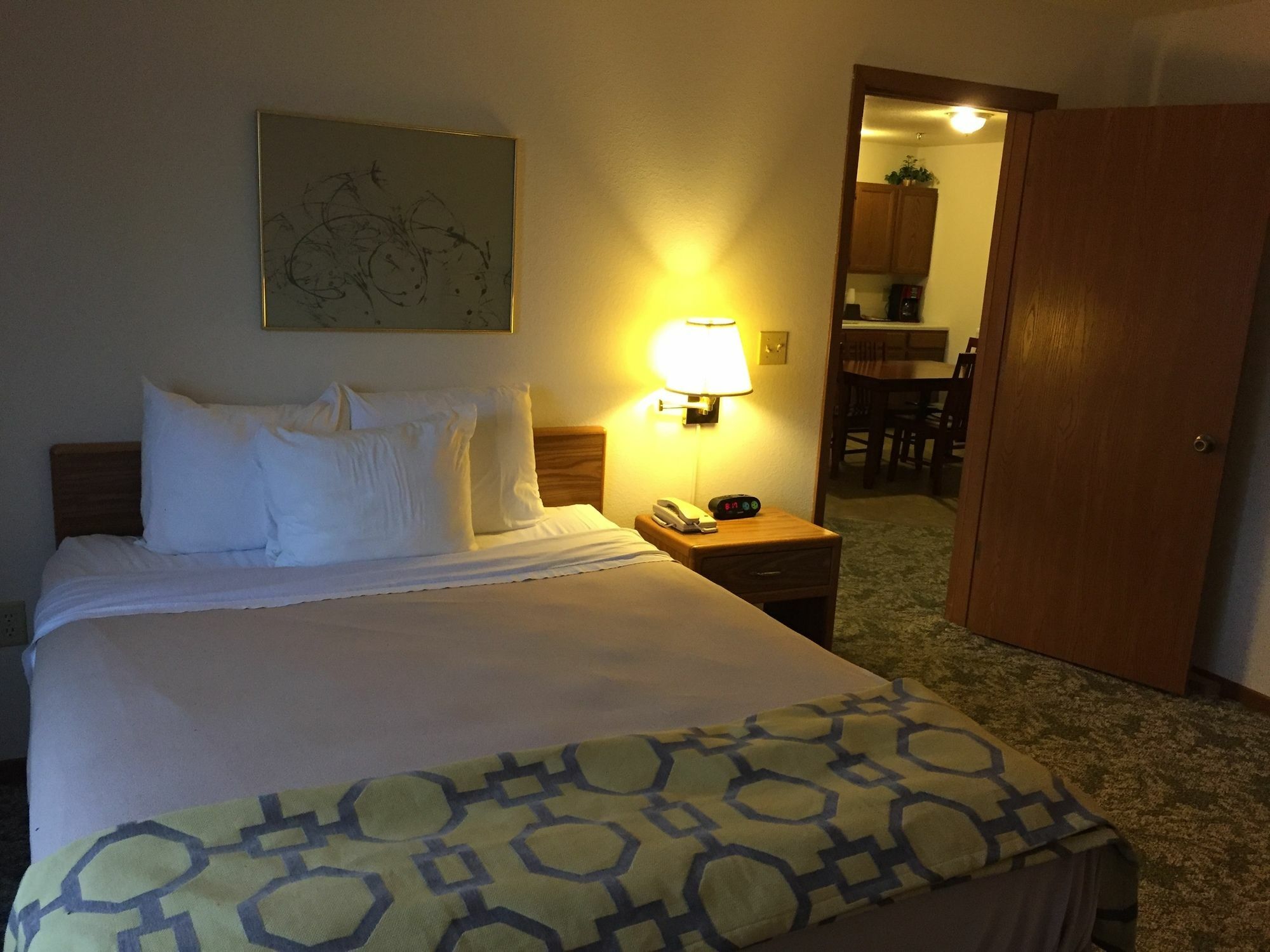 Super 8 By Wyndham Escanaba Extérieur photo