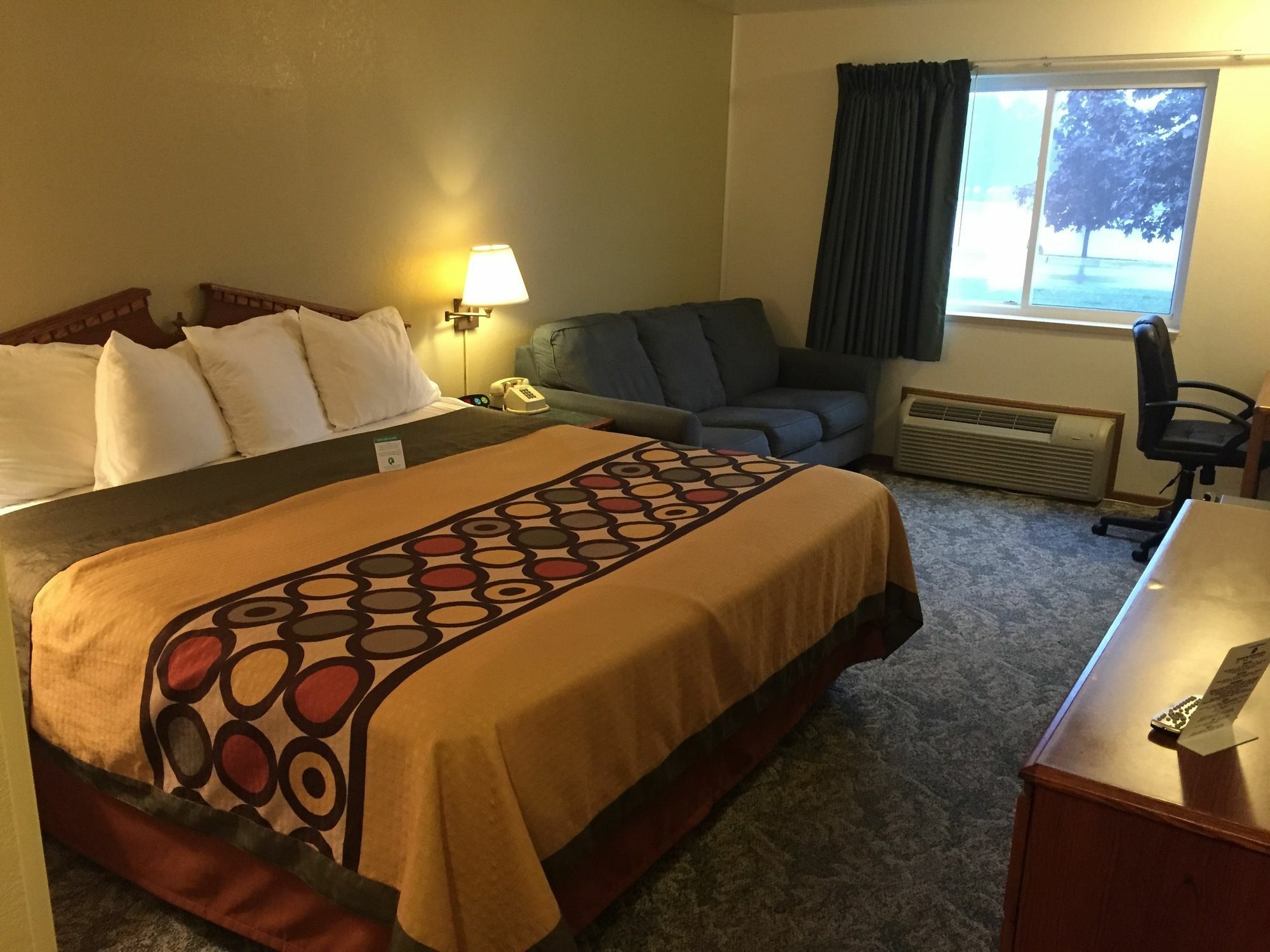 Super 8 By Wyndham Escanaba Extérieur photo